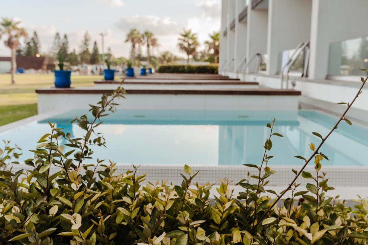 Nachsholim Beach Hotel 나흐숄림 외부 사진
